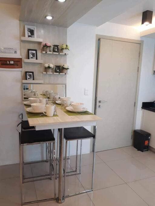 Exclusive Furnished 1 Bedroom In Bel-Air Makati Manila Exterior foto